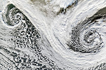 Extratropical Cyclones near Iceland