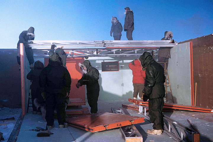 Construction of the South Pole barracks.