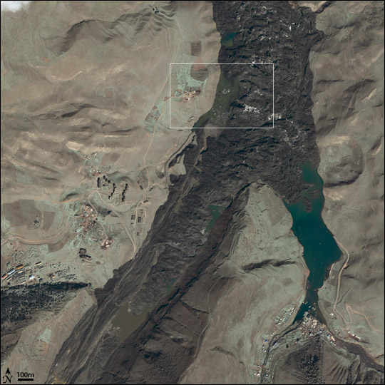 Satellite Image Overview of Karmadon